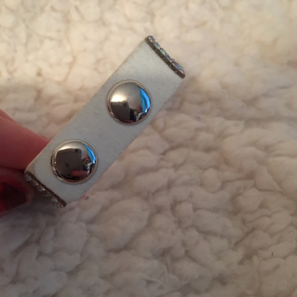 Bracelet - Picture 2 of 3